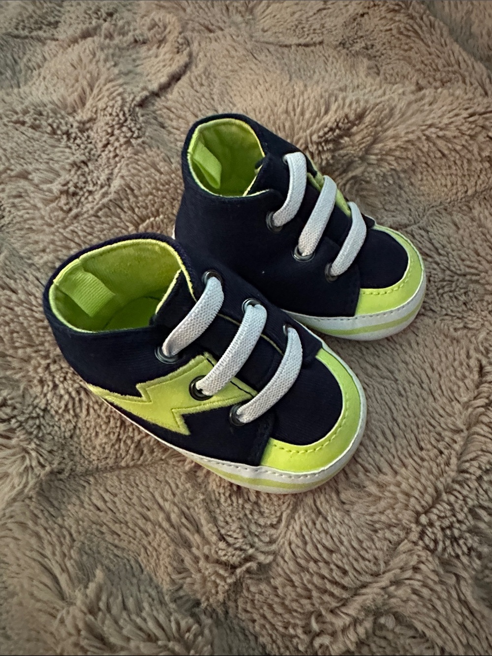 Crib shoes, size 1c (infant)